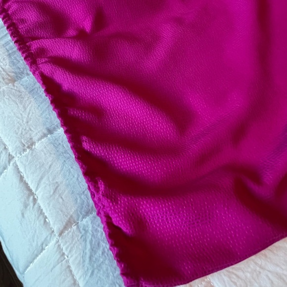 Pretty Tank with elastic bottom - Picture 2 of 5